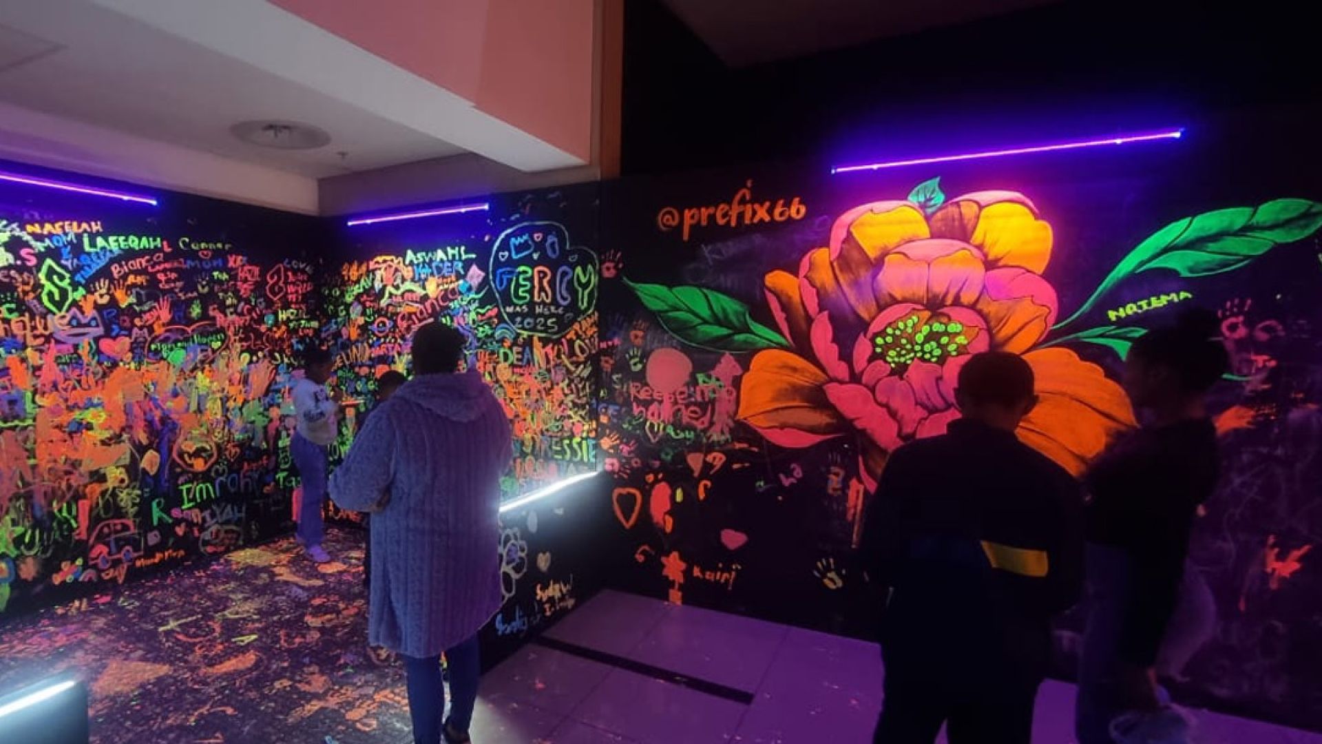 Glow Studio Create Illuminate Liberty Promenade