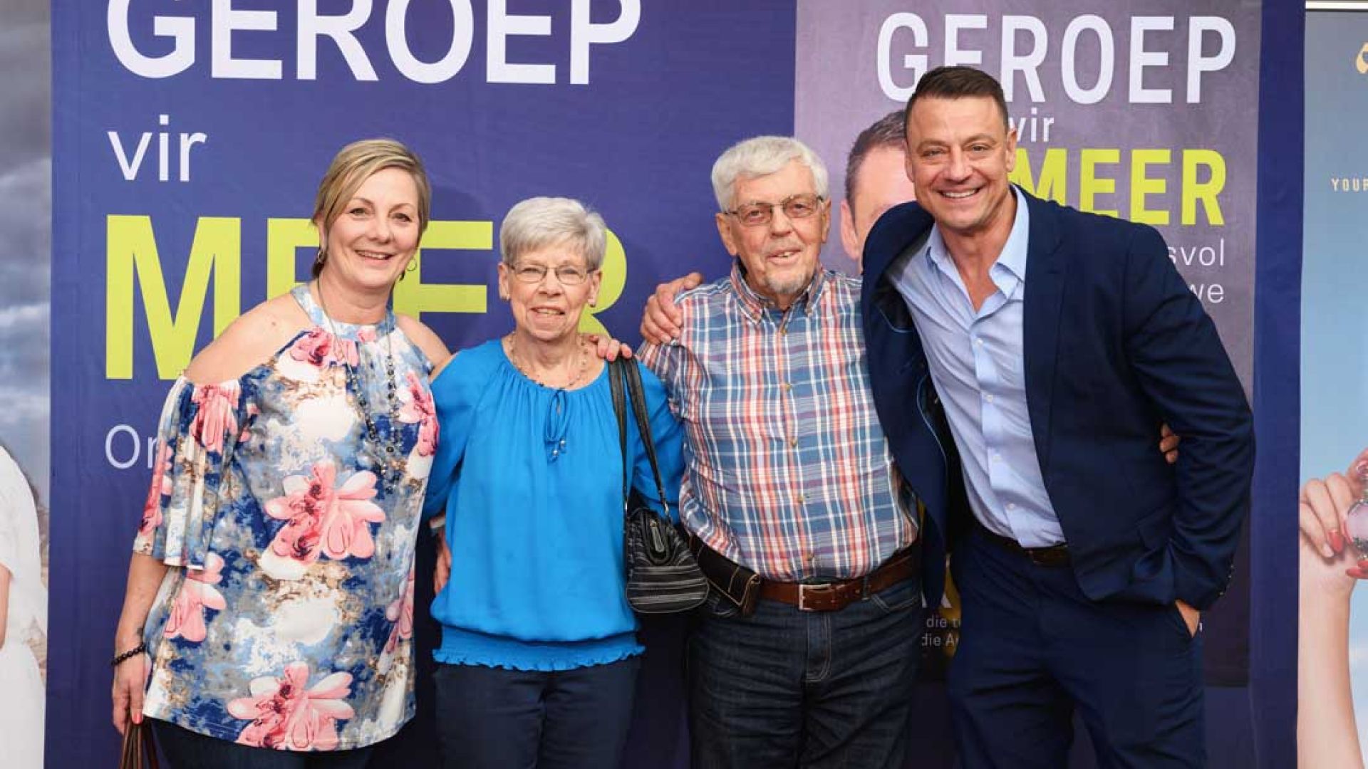 Hykie Berg Hosts Successful Launch For His Third Book And Reaches The Nr 1 Best Seller In The Country!